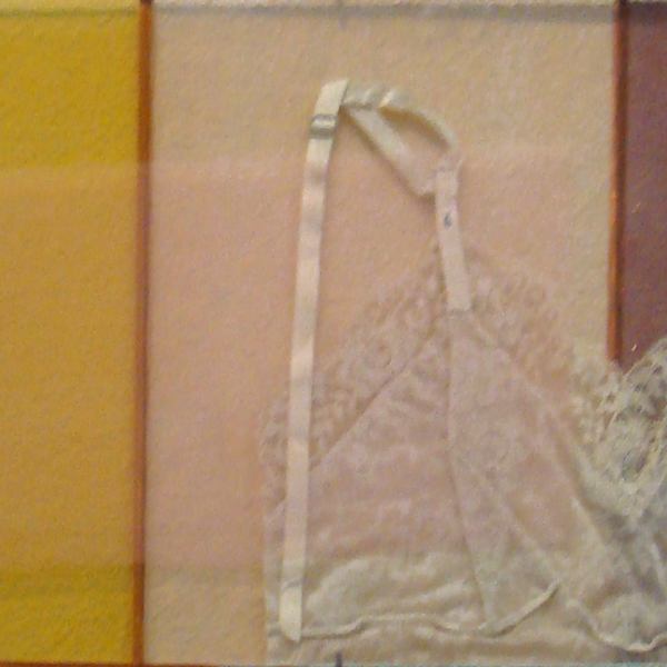 Les Jupons d'Ann I by Claire Beaulieu (RAiR 2001), Image 1.
