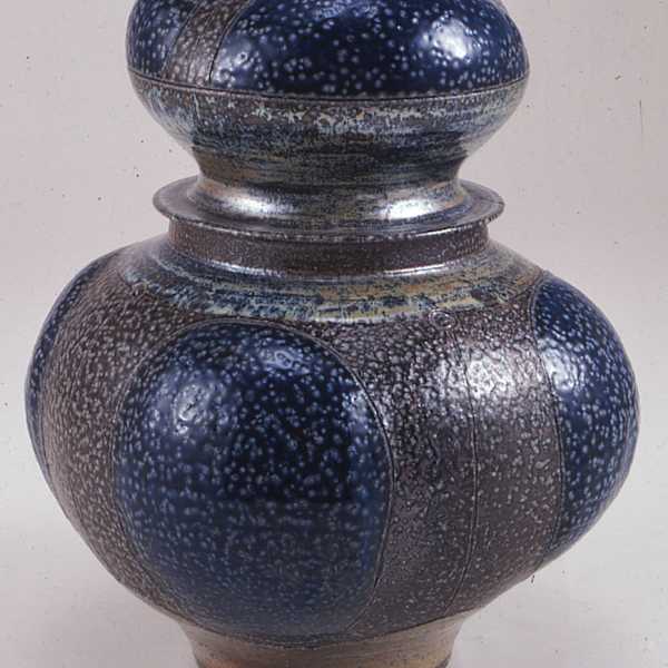 Bulbous Vase by Tom Turner, Image 1.