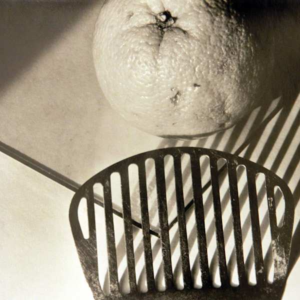 Hombres 2 by Enric Aguilera, Image 1.