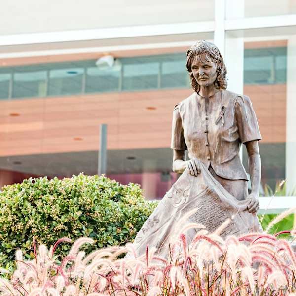 AIDS Awareness Sculpture by Estelle Frierson, Image 1.