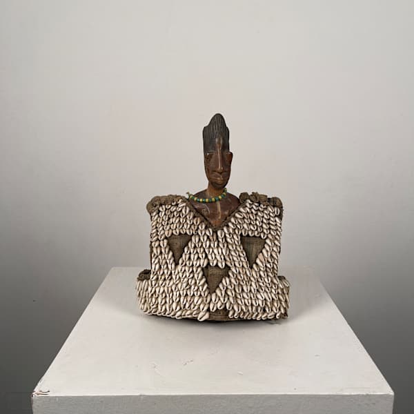 Yoruba Twin Figure with Cowrie Shell Cape by Yoruba culture, Image 1.