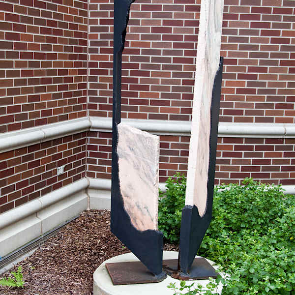 Marble slab and steel outdoor sclupture by Ernest Shaw, Image 1.