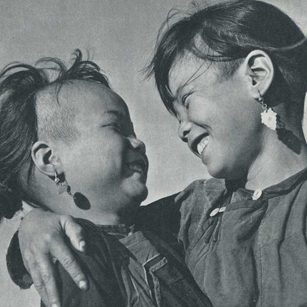Happy Childhood 1957 by Ng Sui-Cheong, Image 3.