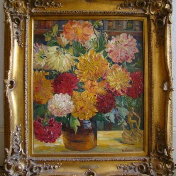 Mums by Paul Saling, Image 1.
