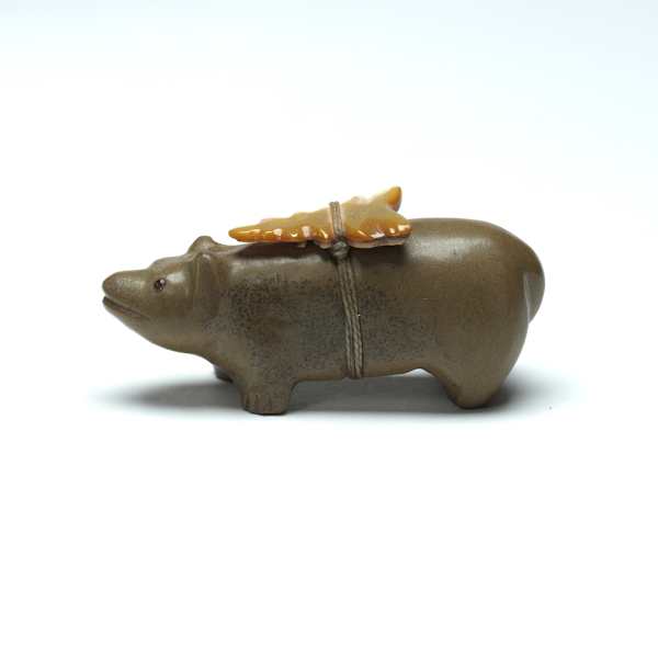 Alice Homer,  Zuni Travertine Bear by Alice Homer, Image 5.