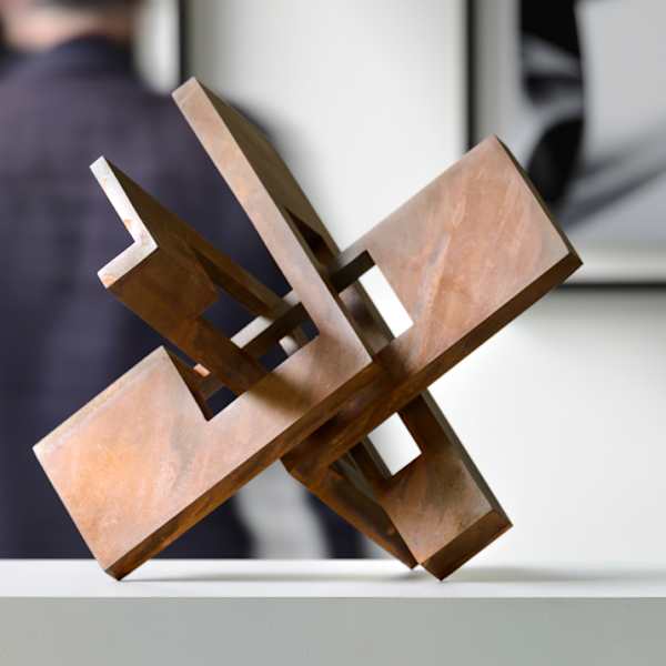 Cabeza 316 H 30 by Arturo Berned, Image 2.