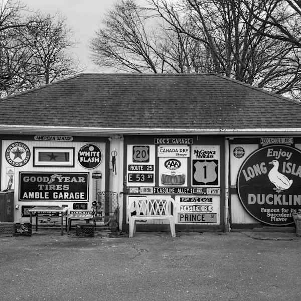 Garage, Laurel, NY by Raymond Germann, Image 4.