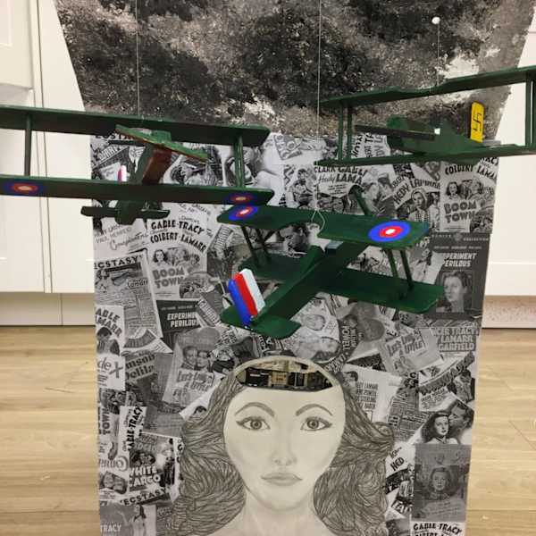 Hedy Lamarr: History's Future Inventor by Viviane Jolicoeur-Becotte, Image 1.