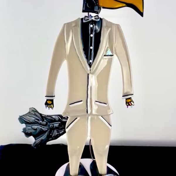 Russell Crow by Don Fletcher, Image 1.