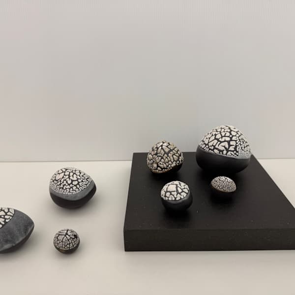 Piccolo universo bianco by Simona Bellini (1973), Image 2.