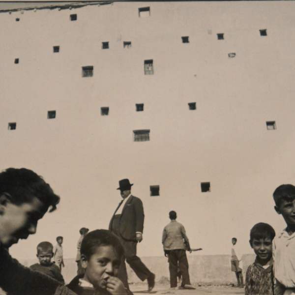 Madrid, 1926 by Henry Cartier Bresson, Image 19.