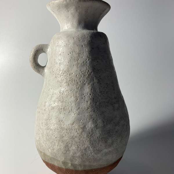 Cántaro 3 by Amalia Arroyo, Image 1.