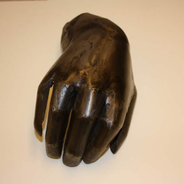 Hand by Magdalena Abakanowicz, Image 1.
