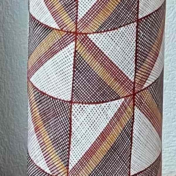 Poteau cérémoniel by Ruth Bideidbal, Image 1.
