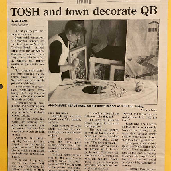 TOSH and town decorate QB / Outdoor Art by Linda Skalenda, Anne-marie Veale, Helene Macintosh, Image 1.