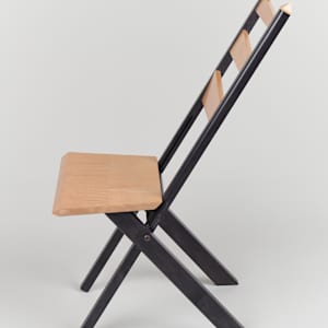 Wall Chair by Stephen Perrin  Image: Photo credit: Alexis Oltmer