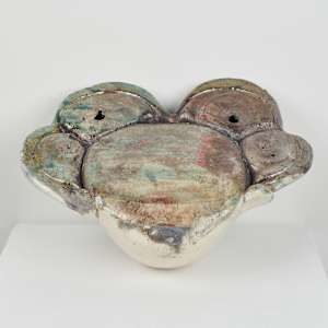 Wall Pot by Nancy Jurs  Image: Photo credit: Alexis Oltmer