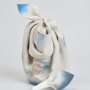 Furoshiki Teapot by Masako Miyata  Image: Photo credit: Alexis Oltmer