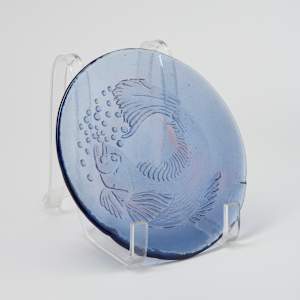 Blue Plate with Fish Design by Chet Cole  Image: Photo credit: Alexis Oltmer