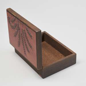 Box with Lid Wheat Design by Bob Tool  Image: Photo credit: Alexis Oltmer