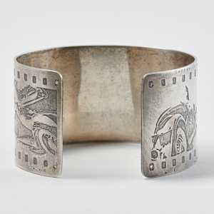 Filmstrip Bracelet by Carol Wells  Image: Photo credit: Alexis Oltmer
