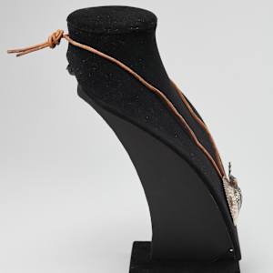 Eagle Pendant by Lee Peck  Image: Photo credit: Alexis Oltmer