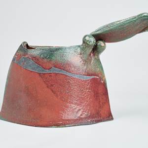 Container with Hinged Lid by Nancy Jurs  Image: Photo credit: Alexis Oltmer