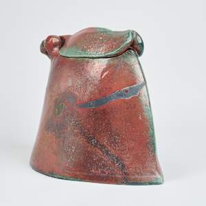 Container with Hinged Lid by Nancy Jurs  Image: Photo credit: Alexis Oltmer