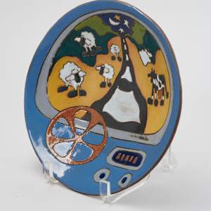Dashboard Scene Bowl by Judy Miller  Image: Photo credit: Alexis Oltmer