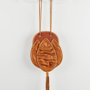 Handbag by Ronald Igou  Image: Photo credit: Alexis Oltmer