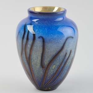 Blue Vase by Michael Cohn  Image: Photo credit: Alexis Oltmer