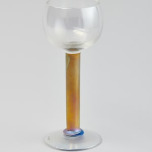 Iridescent Gold Stem Goblet by Steven Maslach  Image: Photo credit: Alexis Oltmer