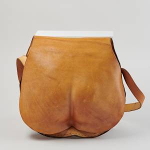 Inside Story Purse by Marcia Lloyd  Image: Photo credit: Alexis Oltmer