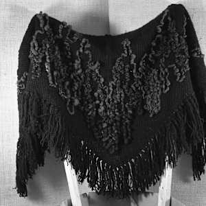 Triangular Shawl by Dorothy Pywell 