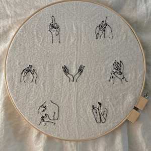 Create Your Own Tunic (Tiny Tunic) by Joanne Steinhardt, Image 1.