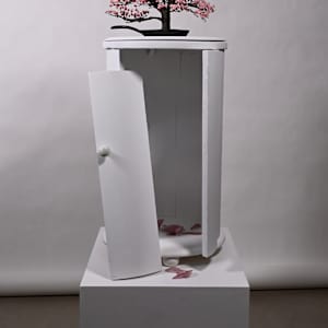 Magnolia Tree by Joanne Steinhardt, Image 1.