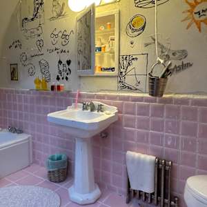 Toilet (Shared Spaces) by Joanne Steinhardt 