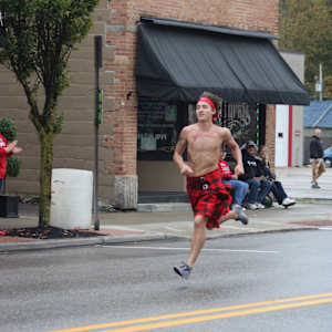 Young Man just flippin' by Tami Hritzay  Image: Lone Runner