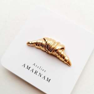 My Baker -Croissant brooch by Rita GOBIN