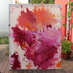 IT'S GETTING HOT IN HERE by Daniela Schweinsberg  Image: In daylight
