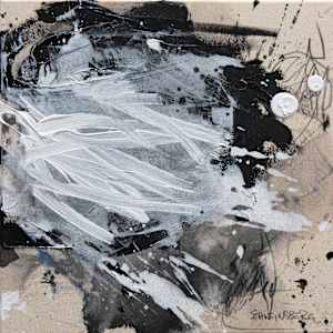 MAKE YOUR OWN KIND OF MUSIC no. 5 by Daniela Schweinsberg  Image: Full frontal