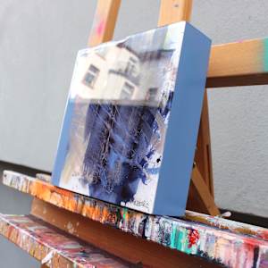 A PIECE OF HAPPINESS #13 by Daniela Schweinsberg  Image: From the right