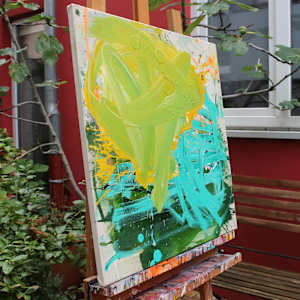 SCREAMING COLORS by Daniela Schweinsberg  Image: From the left