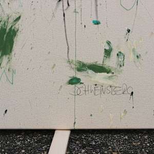 IM MOOSGRÜN (WRAPPED IN MOSSGREEN) by Daniela Schweinsberg  Image: Detail with signature