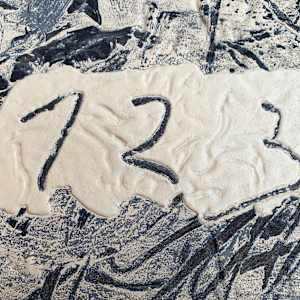 Informal (Ejemplar HC) by Antoni Tàpies, Image 7.