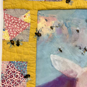 Crone Gobnait by Laura McRae-Hitchcock  Image: bees painted onto quilt border