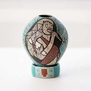 Selena Classic Style Pot by Sary Ramirez Silva