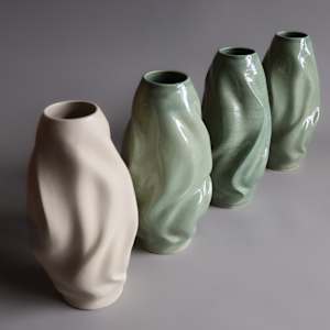 Material Inquiry: Vessel 8x4 by Topher Gent 