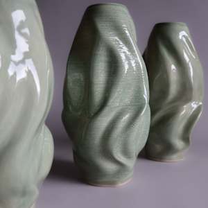 Material Inquiry: Vessel 8x4 by Topher Gent 