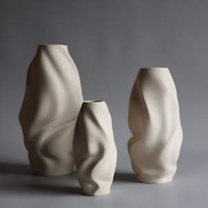 Trio (porcelain) by Topher Gent, Image 2.